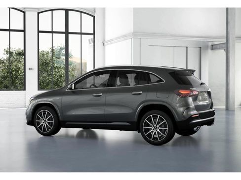 New 2026 Mercedes-Benz GLA 35 AMG 4MATIC image 30