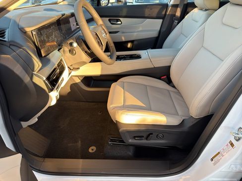 New 2026 Nissan Murano SL image 17