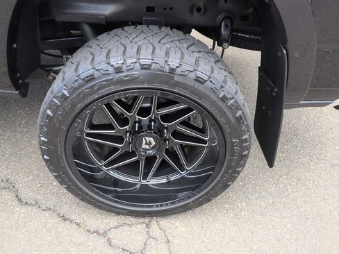 Used 2021 RAM 2500 Laramie w/ Night Edition AWD/4WD image 11
