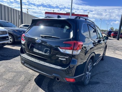 Used 2024 Subaru Forester Limited AWD/4WD image 5