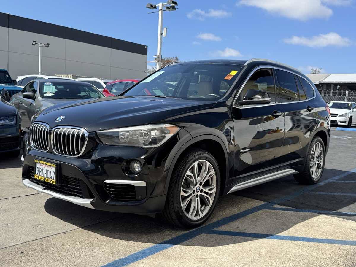 Used 2017 BMW X1 xDrive28i AWD/4WD image 4