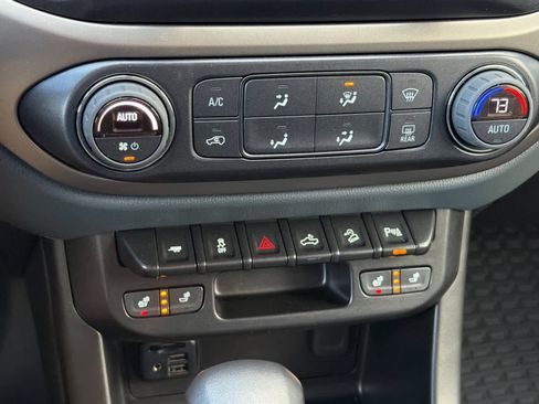 Used 2022 Chevrolet Colorado Z71 image 19