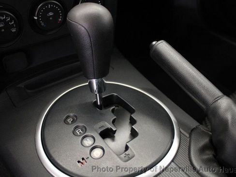 Used 2006 MAZDA MX-5 Miata Touring image 24