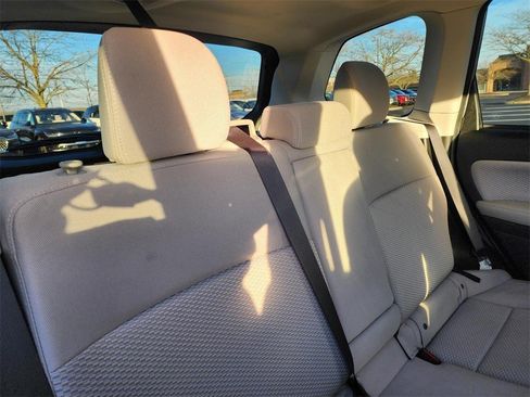 Used 2018 Subaru Forester 2.5i Premium AWD/4WD image 18