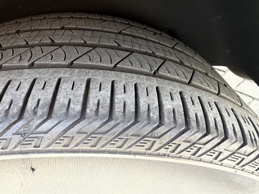 Used 2017 Porsche Cayenne AWD/4WD image 21