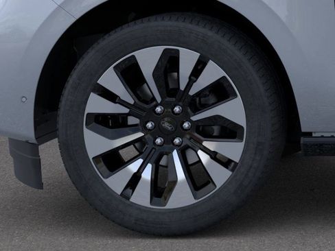 New 2025 Ford Expedition Max Platinum w/ Platinum Ultimate Package image 19