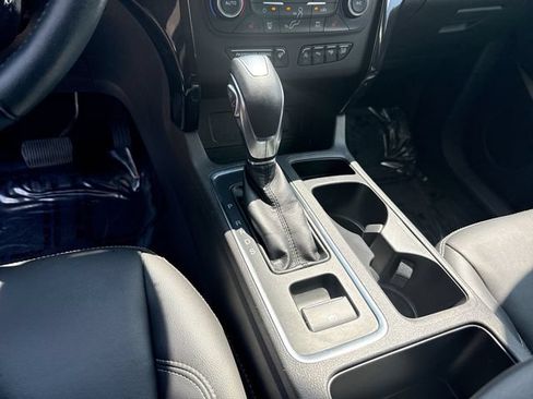 Used 2019 Ford Escape Titanium AWD/4WD image 24