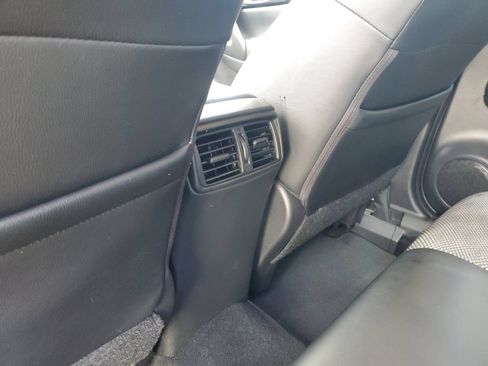 Certified 2022 Nissan Rogue Sport SV w/ Technology Package AWD/4WD image 13