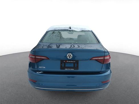 Used 2020 Volkswagen Jetta SE w/ SE Cold Weather Package image 7