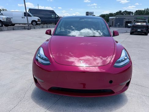 Used 2022 Tesla Model Y Long Range AWD/4WD image 38