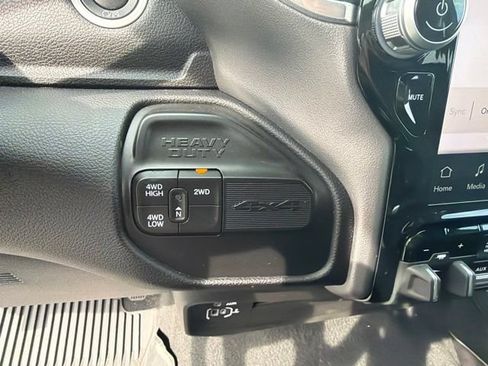 Used 2023 RAM 3500 Laramie AWD/4WD image 28