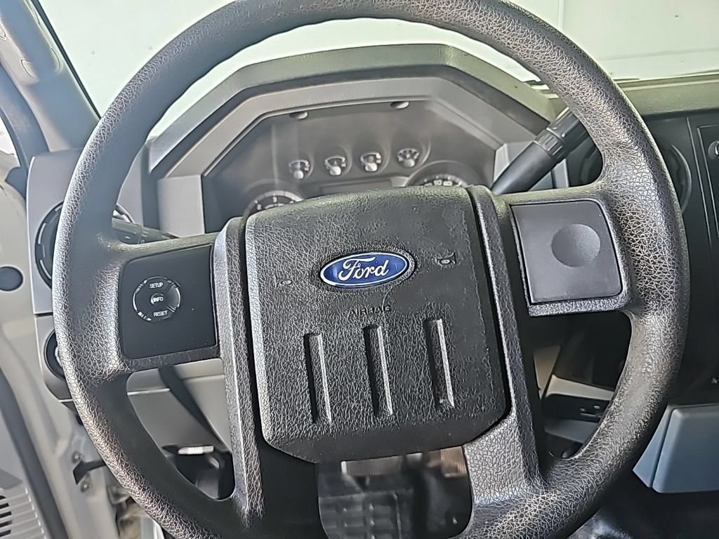 Used 2013 Ford F550 2WD Regular Cab Super Duty w/ Payload Upgrade Pkg image 10