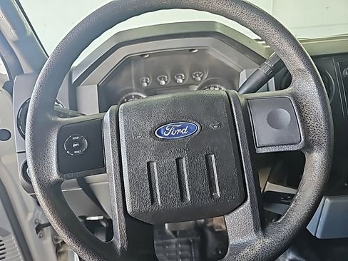 Used 2013 Ford F550 2WD Regular Cab Super Duty w/ Payload Upgrade Pkg image 10