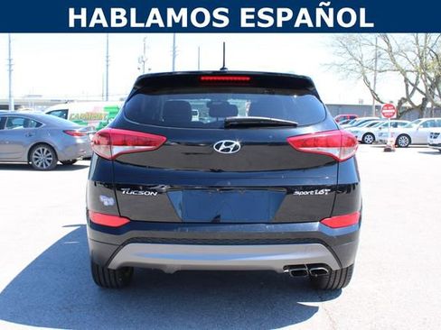 Used 2016 Hyundai Tucson Sport image 4