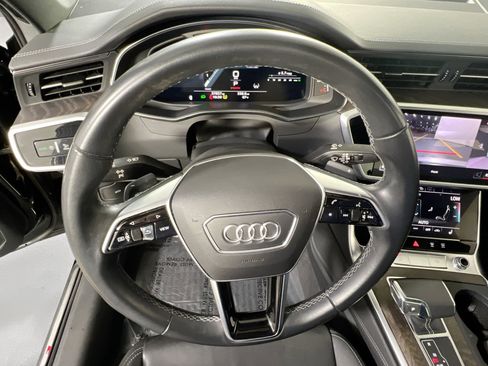 Used 2022 Audi A6 Premium Plus image 11