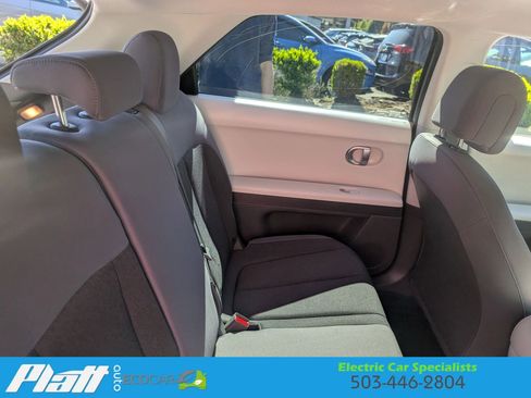 Used 2024 Hyundai Ioniq 5 SEL image 15