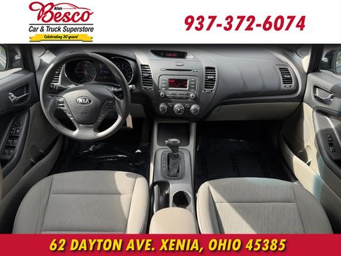 Used 2016 Kia Forte LX FWD image 9