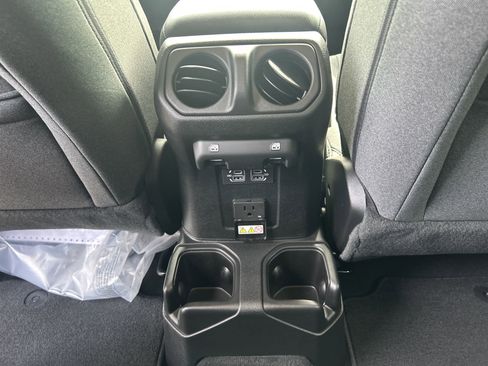 New 2025 Jeep Gladiator Sport image 53