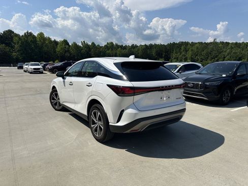 Used 2024 Lexus RX 350 FWD w/ Technology Package image 8