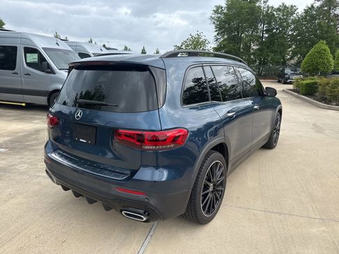 Used 2023 Mercedes-Benz GLB 250 image 4