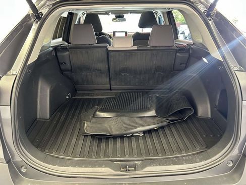 Used 2025 Toyota RAV4 XLE w/ Convenience Package FWD image 12