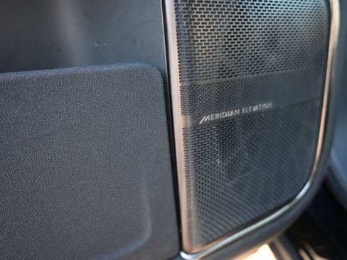 Used 2023 Rivian R1T Adventure image 38