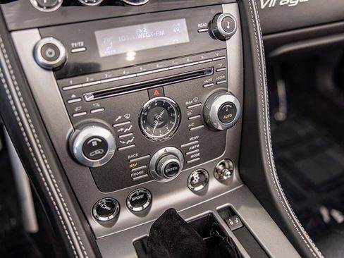 Used 2012 Aston Martin Virage Volante image 27