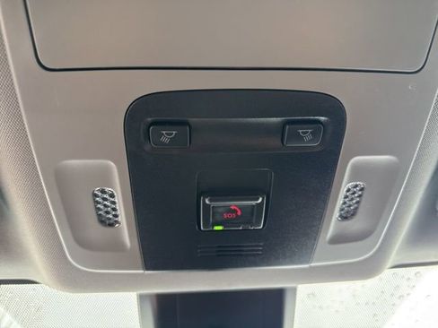 Used 2023 Toyota Camry SE image 33