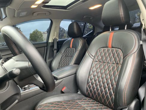 Used 2024 Nissan Sentra SR image 7