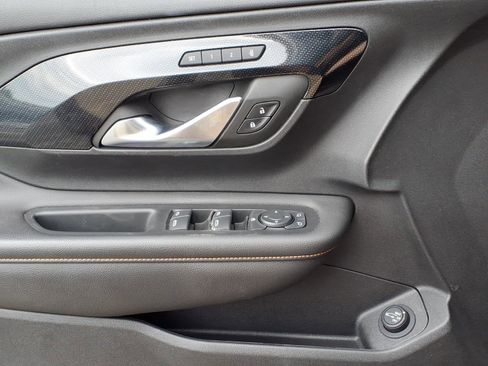 Used 2022 GMC Terrain AT4 w/ LPO, Floor Liner Package AWD/4WD image 23
