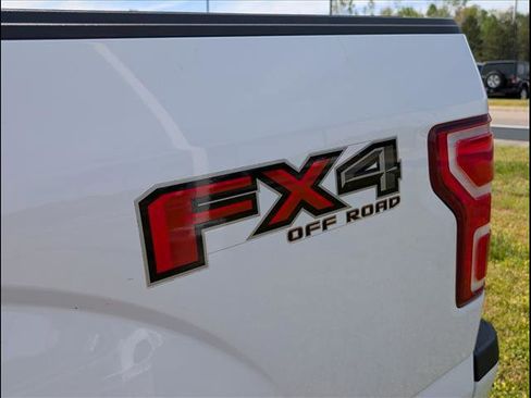 Used 2018 Ford F150 XL w/ Equipment Group 101A Mid image 9