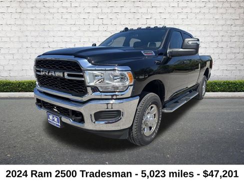 Certified 2024 RAM 2500 Tradesman w/ Chrome Appearance Group AWD/4WD image 7