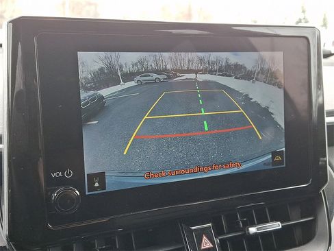 Certified 2023 Toyota Corolla Cross XLE w/ Convenience Package image 18