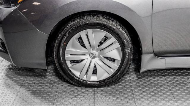 Used 2025 Nissan Leaf S FWD image 33