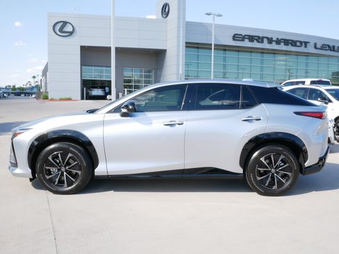 Used 2026 Lexus RZ 350e 2WD image 3