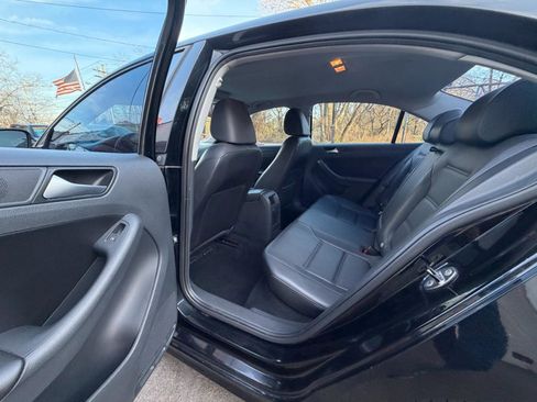 Used 2014 Volkswagen Jetta SE image 24