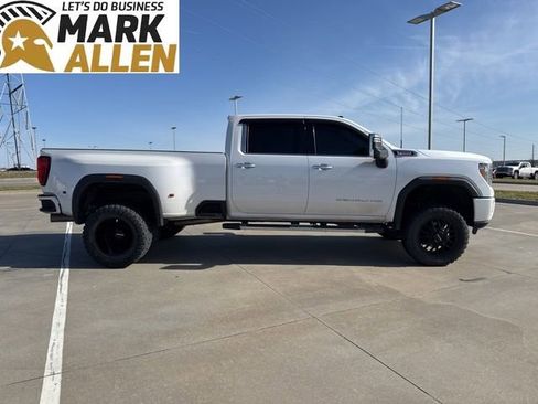 Used 2020 GMC Sierra 3500 Denali w/ Denali Ultimate Package image 6