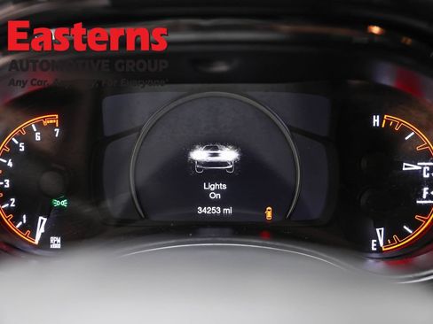 Used 2025 Dodge Durango GT RWD image 18