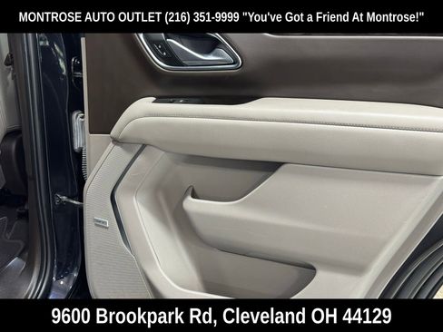 Used 2022 Chevrolet Tahoe Z71 w/ Z71 Off-Road Package AWD/4WD image 39