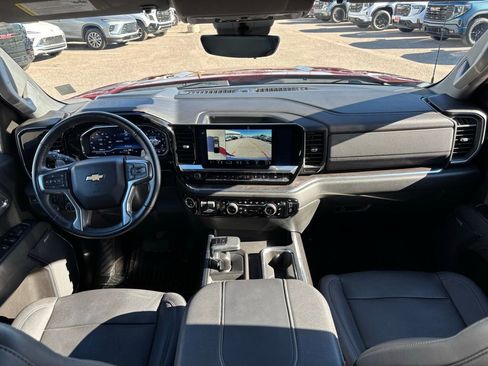 Used 2023 Chevrolet Silverado 1500 LTZ w/ Technology Package image 34