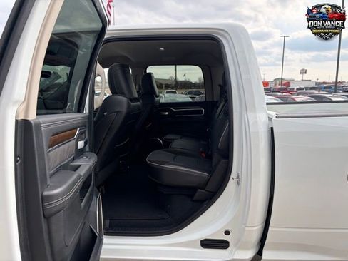 Used 2024 RAM 2500 Laramie w/ Safety Group AWD/4WD image 22