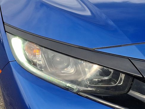 Used 2020 Honda Civic EX image 10