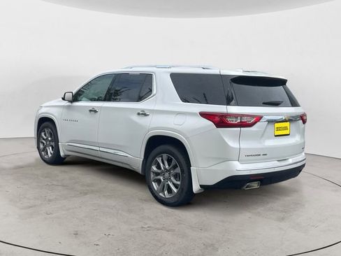 Used 2019 Chevrolet Traverse Premier AWD/4WD image 3