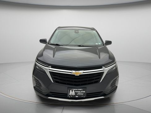 Used 2023 Chevrolet Equinox LT FWD image 2