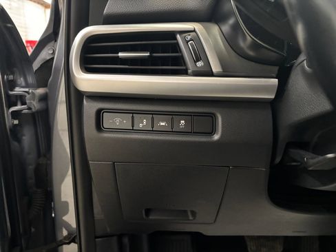 Used 2020 Kia Telluride S AWD/4WD image 16