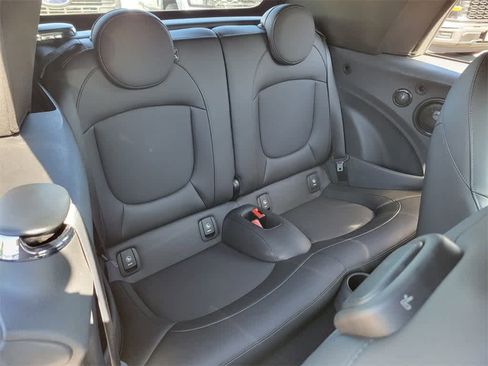 Used 2021 MINI Cooper S image 14