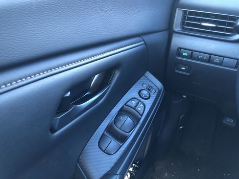 New 2025 Nissan Sentra S image 21