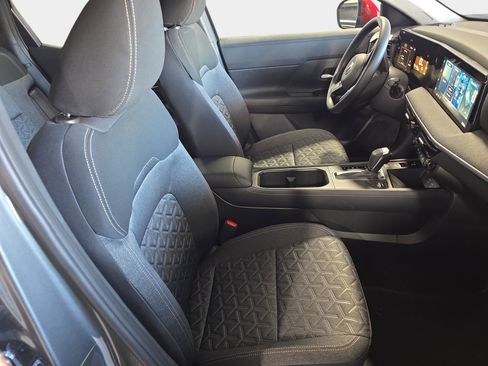 New 2026 Nissan Kicks SV w/ SV Premium Package FWD image 10