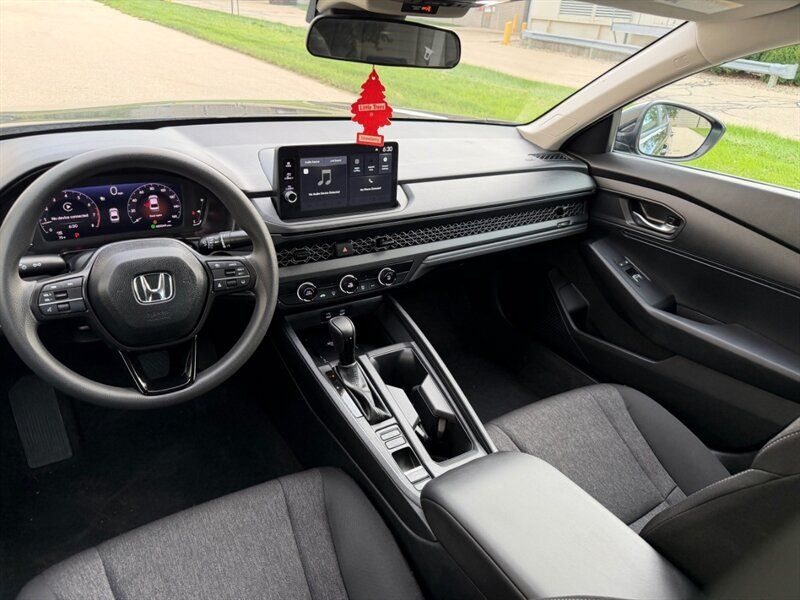 Used 2026 Honda Accord LX image 19
