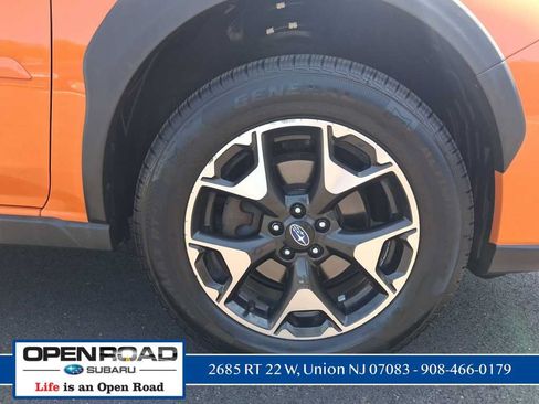 Used 2019 Subaru Crosstrek 2.0i Premium w/ Eyesight System AWD/4WD image 5